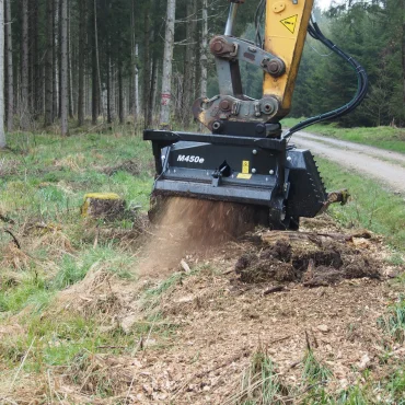 Triturador florestal Prinoth M450e-1100 da SPARTA-BRASIL